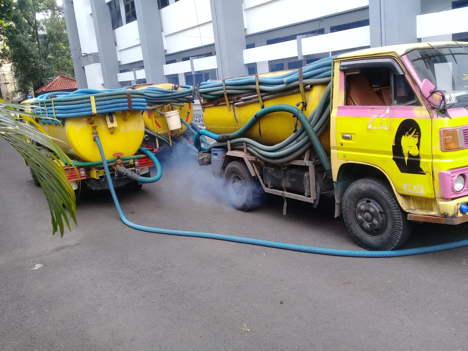 Armada Sedot WC Bandung